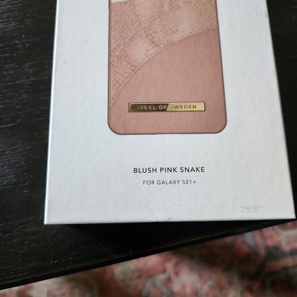 Galaxy S21+ - Picture 3 of 3